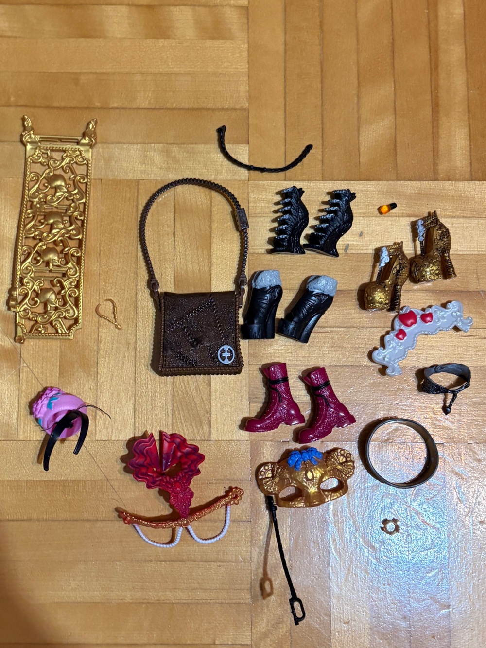 ever after high accessories lot